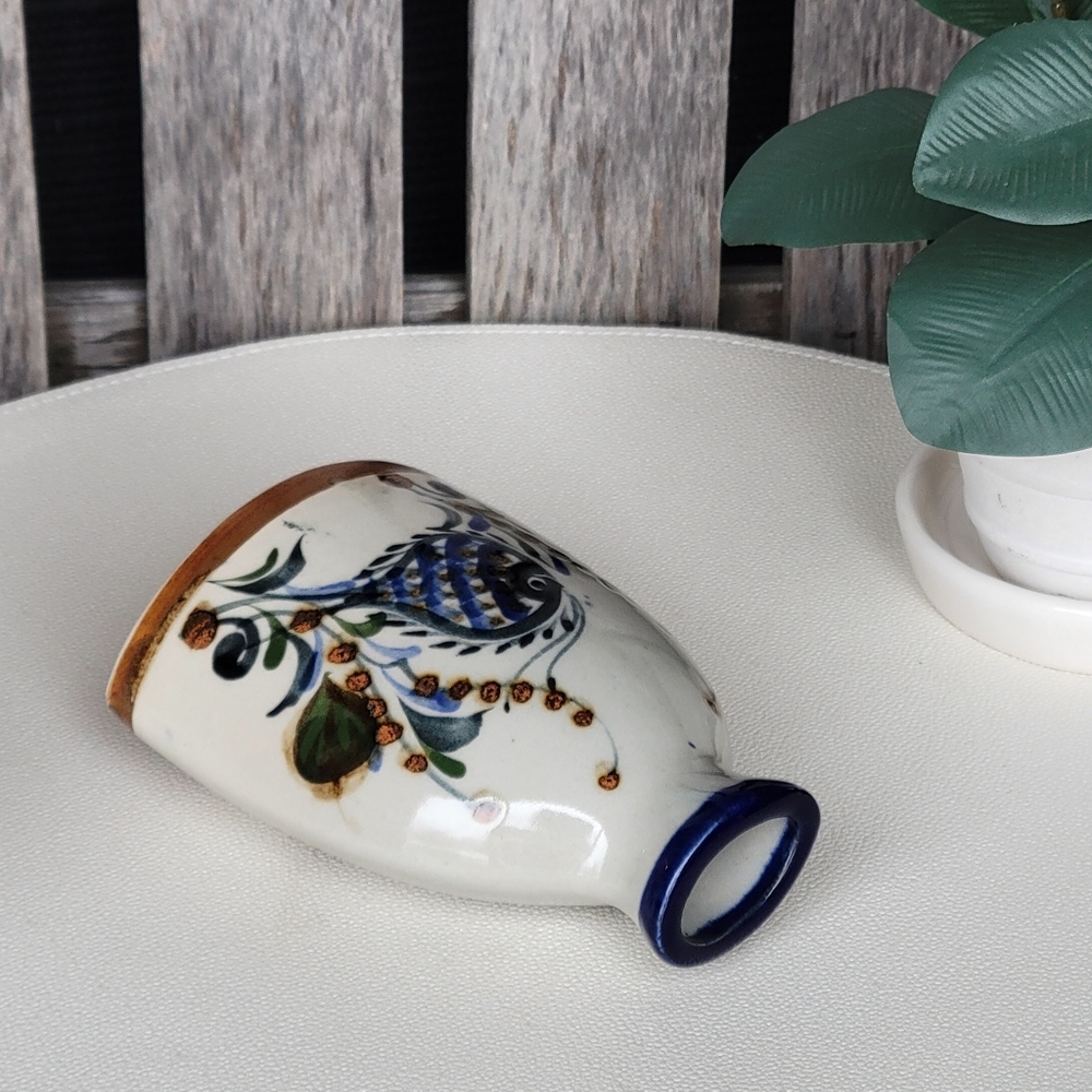 Ken Edwards Tonala Hand-Painted Ceramic Vase Ornate Fish Design - Picture 6 of 9